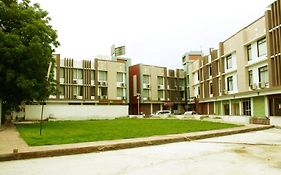 Jhora Magra Hotel
